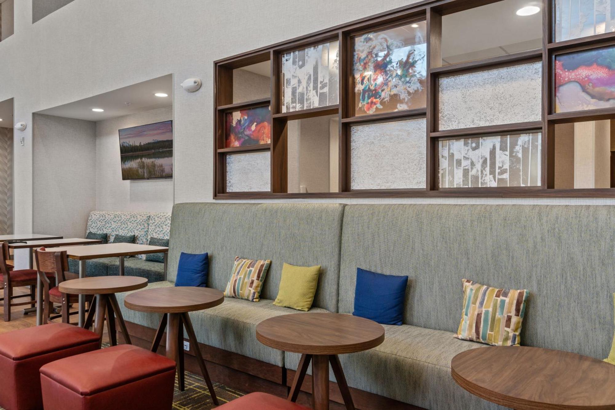 Hampton Inn Redmond Bend Airport Εξωτερικό φωτογραφία