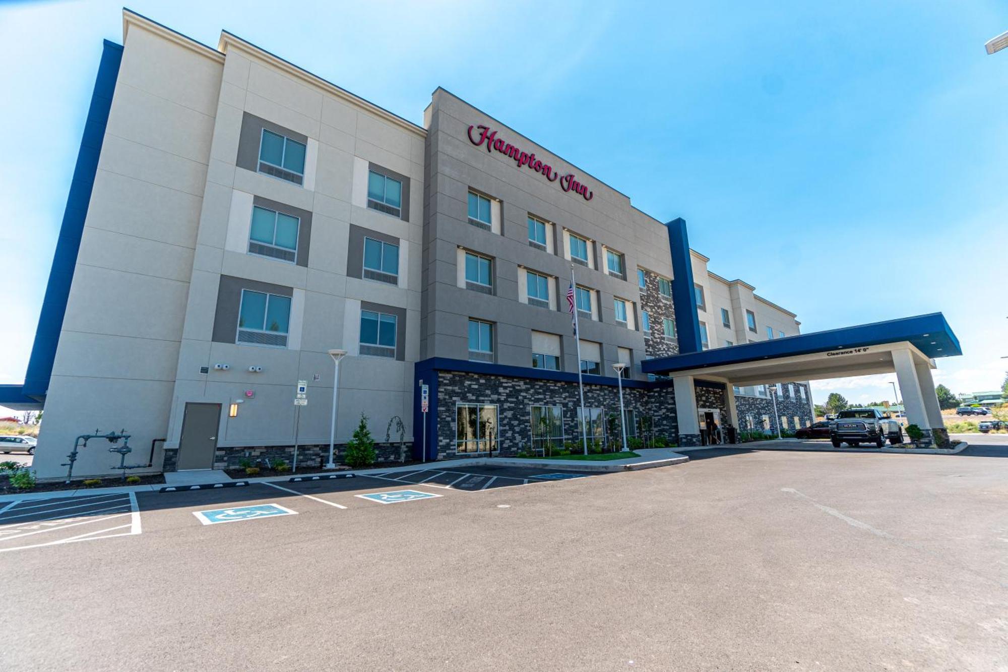 Hampton Inn Redmond Bend Airport Εξωτερικό φωτογραφία